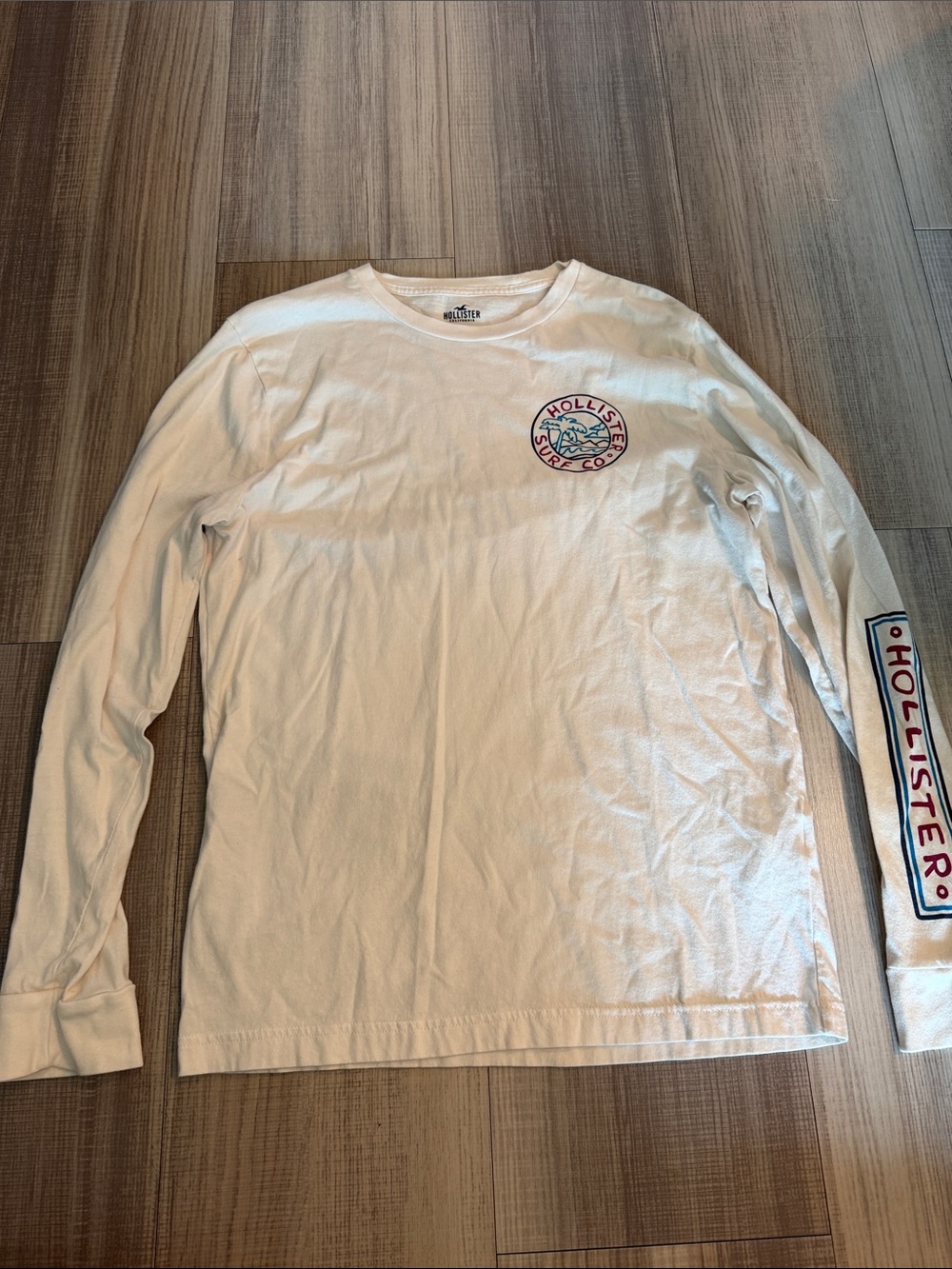 Hollister White Long Sleeve Shirt with Surf Chest Patch and Sleeve Branding